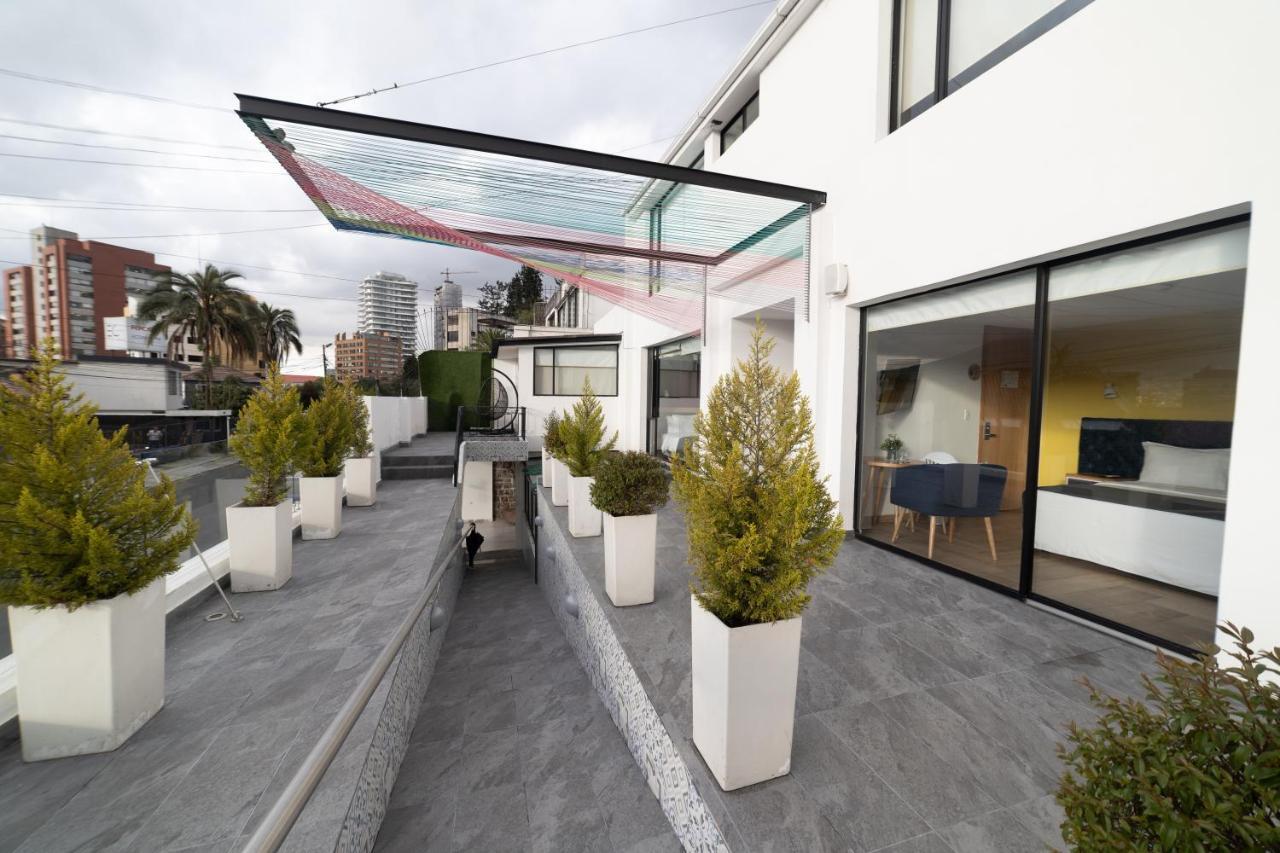 Kaia Hotel Quito Esterno foto
